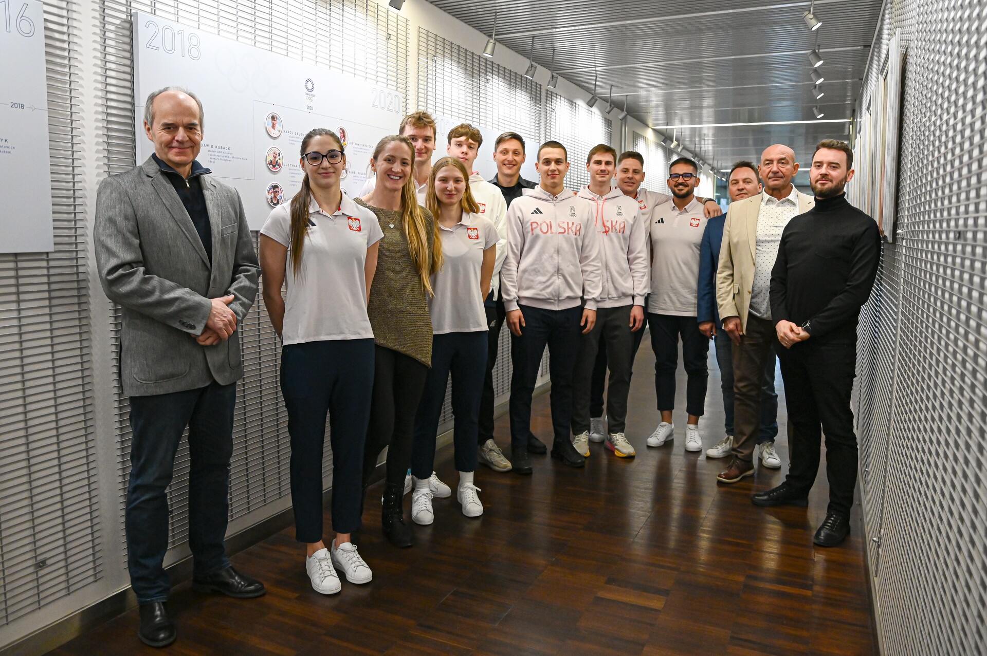 Olimpijczycy z wizytą u JM Rektora Andrzeja Małeckiego Panel Aktualności Edycja aktualności: Olimpijczycy z wizytą