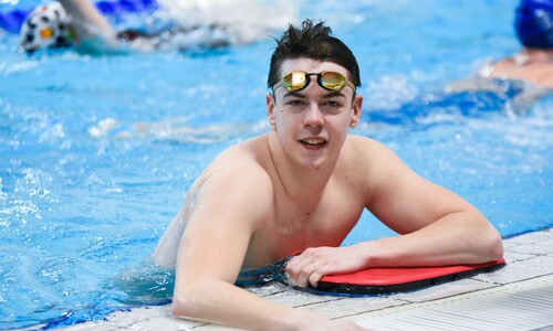 AMP w pływaniu 2022