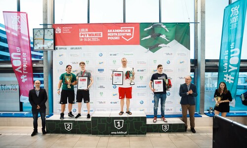 amp w pływaniu 2023