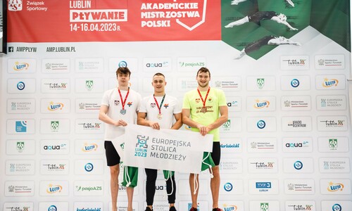 amp w pływaniu 2023