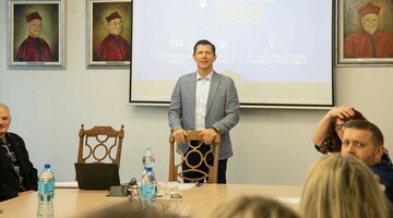 Spotkanie z przedstawicielami szk&oacute;ł 2022