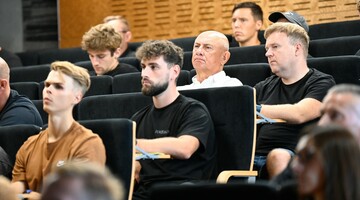 Konferencja "Kompleksowy rozw&oacute;j sportowca"