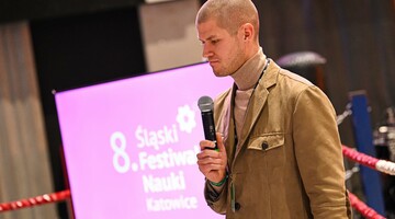 dr Mateusz Gawełczyk podczas debaty