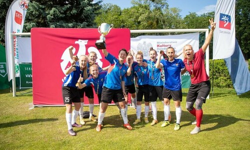 AMP w piłce nożnej kobiet