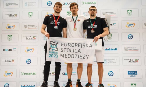 amp w pływaniu 2023