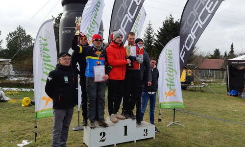 W śniegu i błocie wykręcili 5 medali w ramach AMŚ