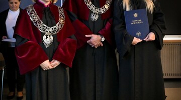 Uroczystość wręczenia dyplom&oacute;w doktorskich 2023/2024