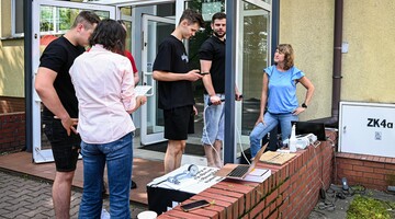 Badanie uczestnik&oacute;w wydarzenia na urządzeniu Tanita