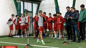 Ekspercki system wsparcia trener&oacute;w przygotowania motorycznego i fizjoterapeut&oacute;w