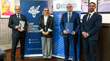 JM Rektor AWF Katowice prof. dr hab. n.med. Andrzej Małecki,  Dyrektor Instytutu Sportu - dr Jerzy Eliasz , Prorektor Ds. Nauki prof. dr hab. Michał Krzysztofik oraz prof. dr hab. Anna Zwierzchowska 