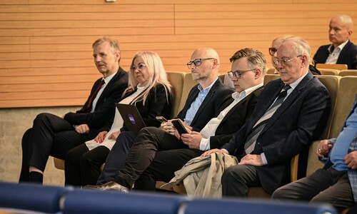 Zdjęcie uczestnik&oacute;w konferencji 