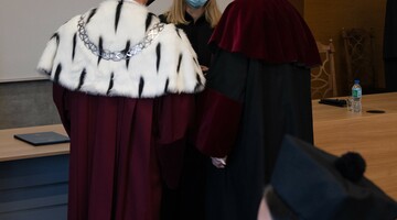 Uroczystość wręczenia dyplom&oacute;w doktorskich 2021