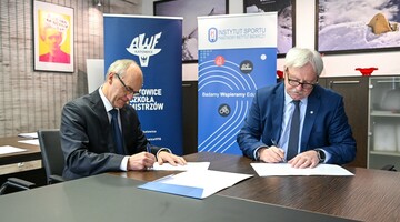 JM Rektor AWF Katowice prof. dr hab. n.med. Andrzej Małecki,  Dyrektor Instytutu Sportu - dr Jerzy Eliaszpodczas podpisania umowy 