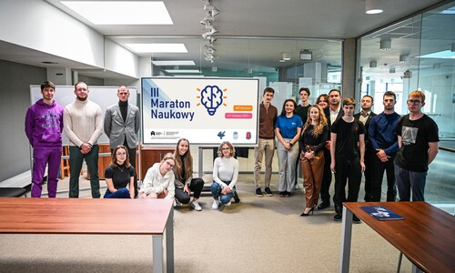 Uczestnicy wydarzenia III Maraton Naukowy