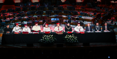 Rektorzy śląskich uczelni, władze miasta Katowice i województwa śląskiego oraz prof. Jerzy Buzek