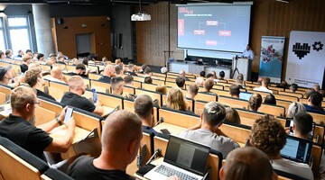 Konferencja "Kompleksowy rozw&oacute;j sportowca"