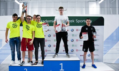 AMP w pływaniu 2022