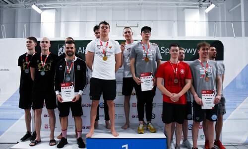 AMP w pływaniu 2022